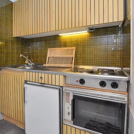 Stunning In With Kitchen Apartment Allos